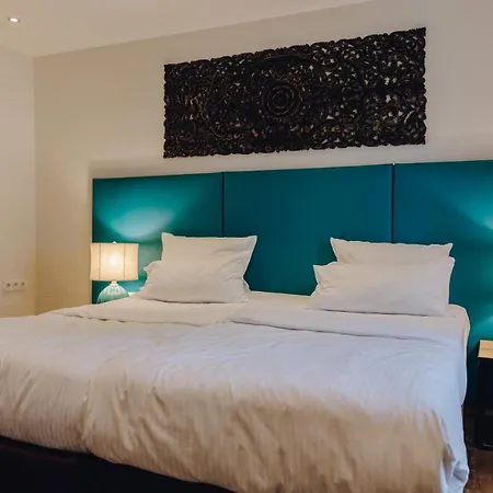 Little 7 - Boutique Hotel *