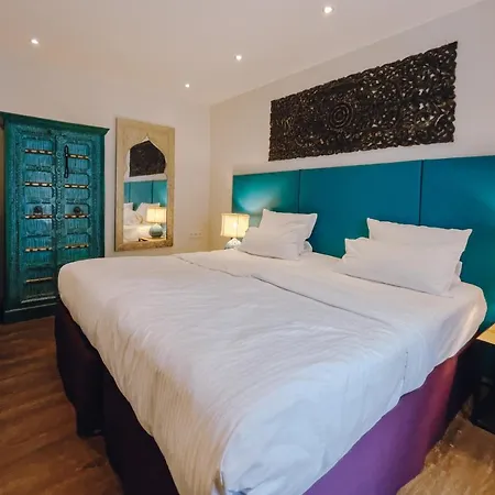 Hotel Little 7 - Boutique *