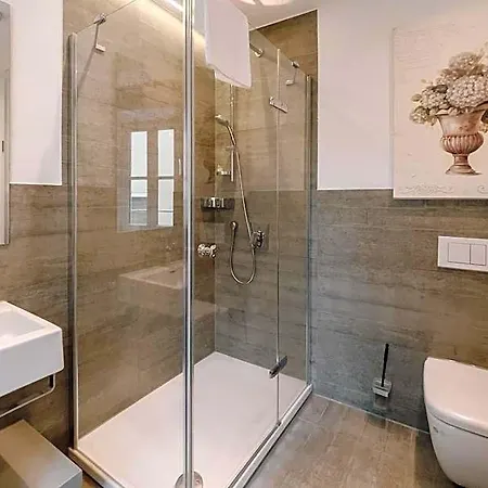 Little 7 - Boutique Regensburg