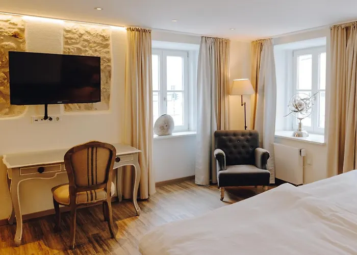 Little 7 - Boutique Ratisbona