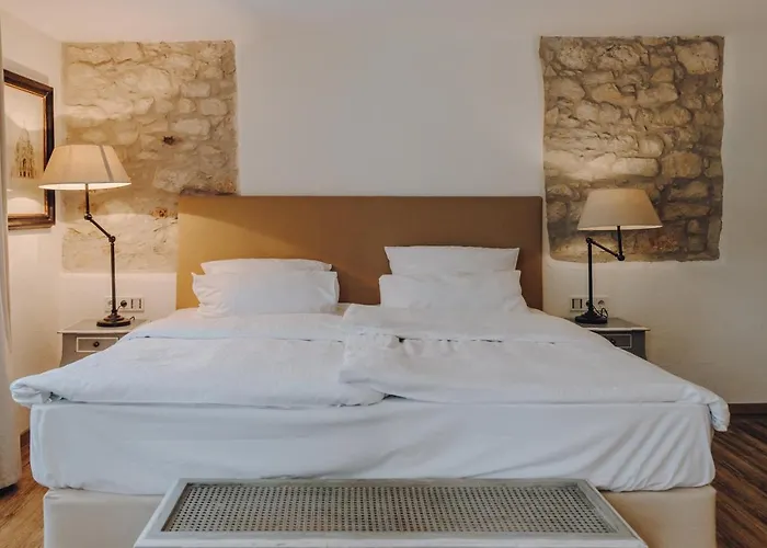 Little 7 - Boutique *