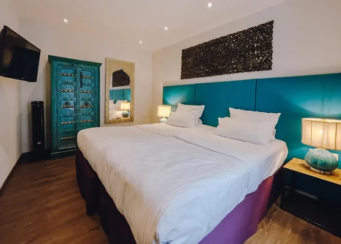 Hotel Little 7 - Boutique *